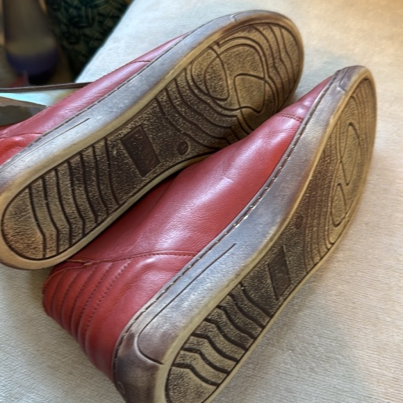 CLOUD Footwear Faith Wool Lined Bootie - Picture 5 of 9